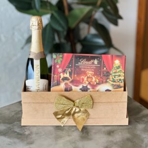 Cesta de Natal com Pralinas e Chandon