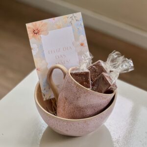 Kit Caneca e Bowl com Pães de Mel Dia das Mães