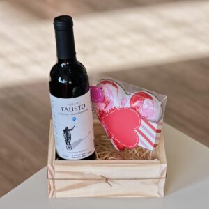 Cesta Vinho e Chocolate Dia dos Namorados