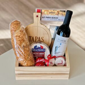 Cesta Queijos e Vinho Dia dos Namorados