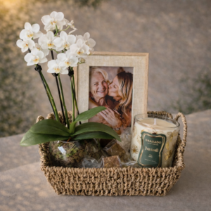 Cesta com Orquídea e Vela Dia das Mães
