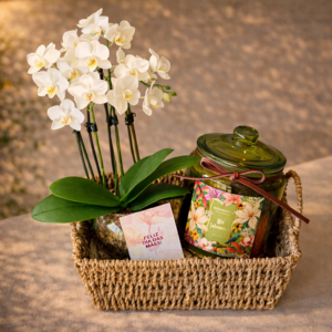 Cesta com Orquídea e Mix de Sabonetes